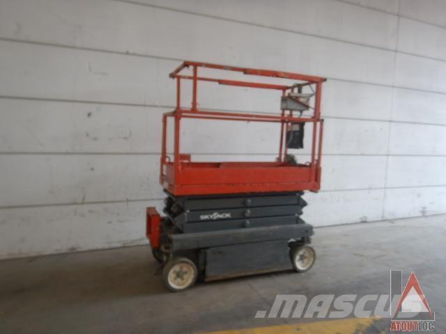 SkyJack SJ3219 رافعات سلة مفصلية