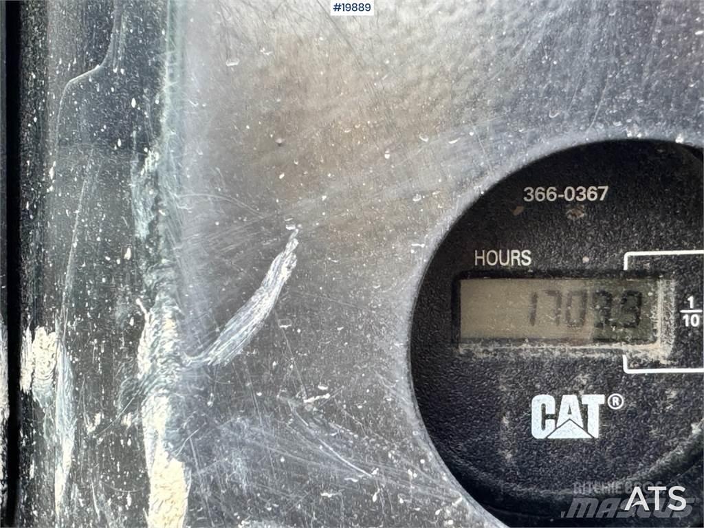CAT 305.5E2 حفارات صغيرة أقل من 7 طن (حفارات صغيرة)