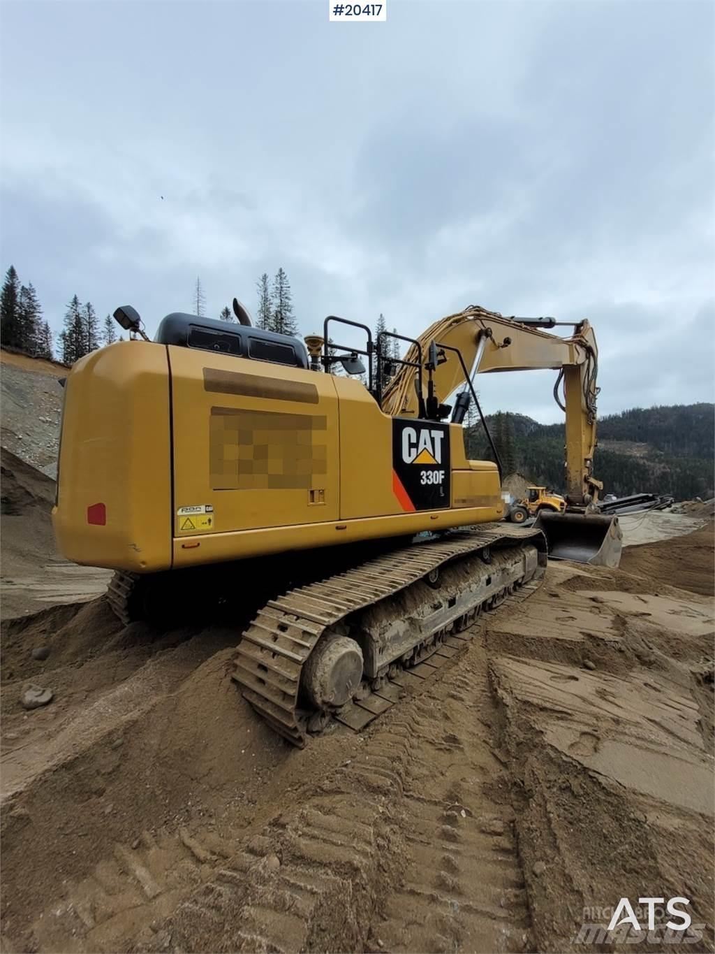 CAT 330F حفارات زحافة