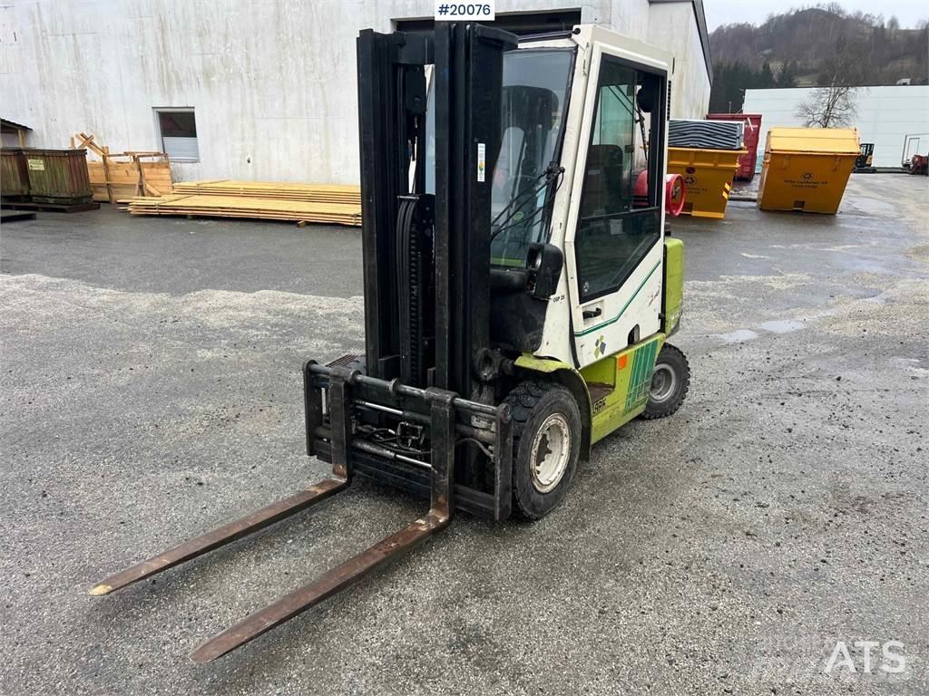 Clark CGP 25 truck شاحنات ذات رافعات شوكية - أخرى