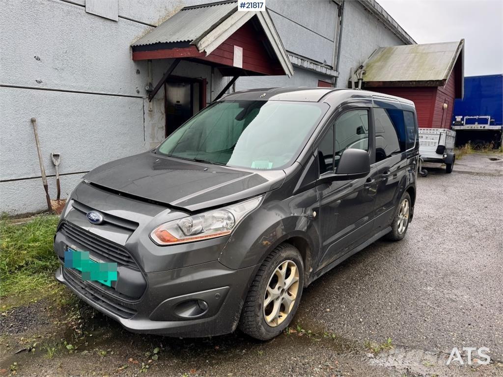 Ford Transit Connect شاحنة مقفلة