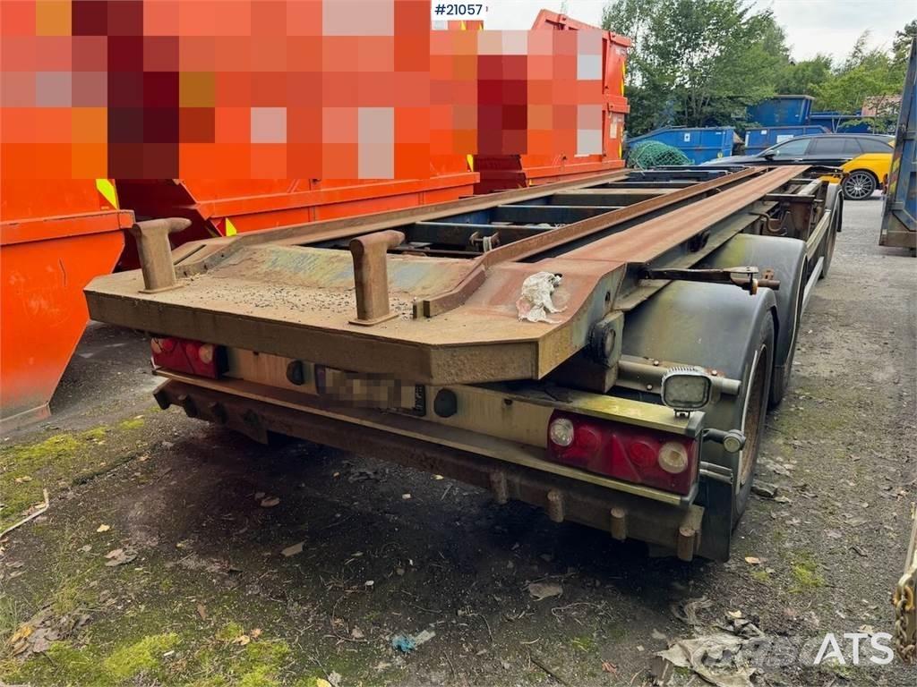 Istrail Hook trailer مقطورات لوادر