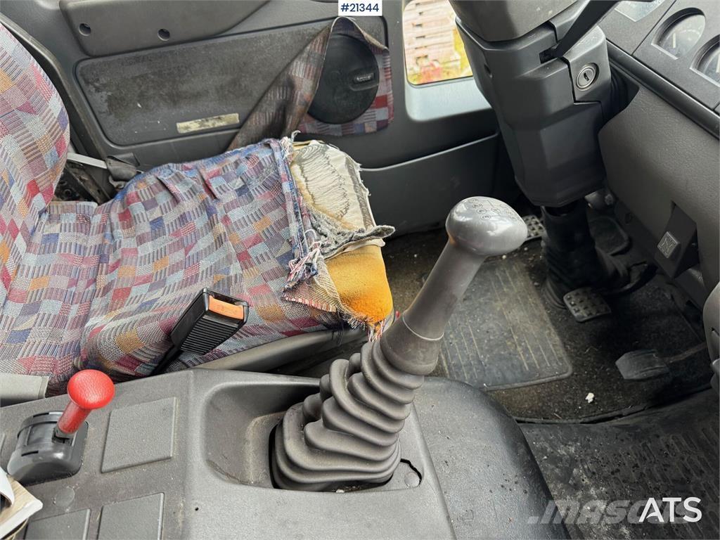 Iveco Eurocargo شاحنات بغطاء جانبي