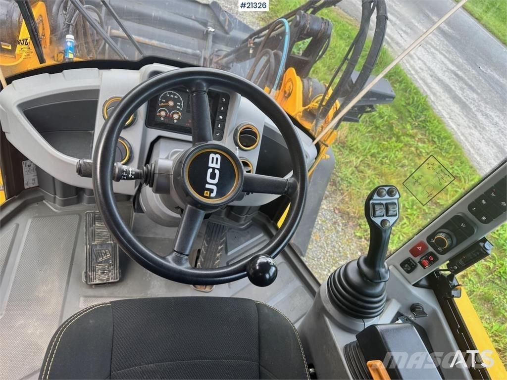 JCB 413K لوادر بعجل