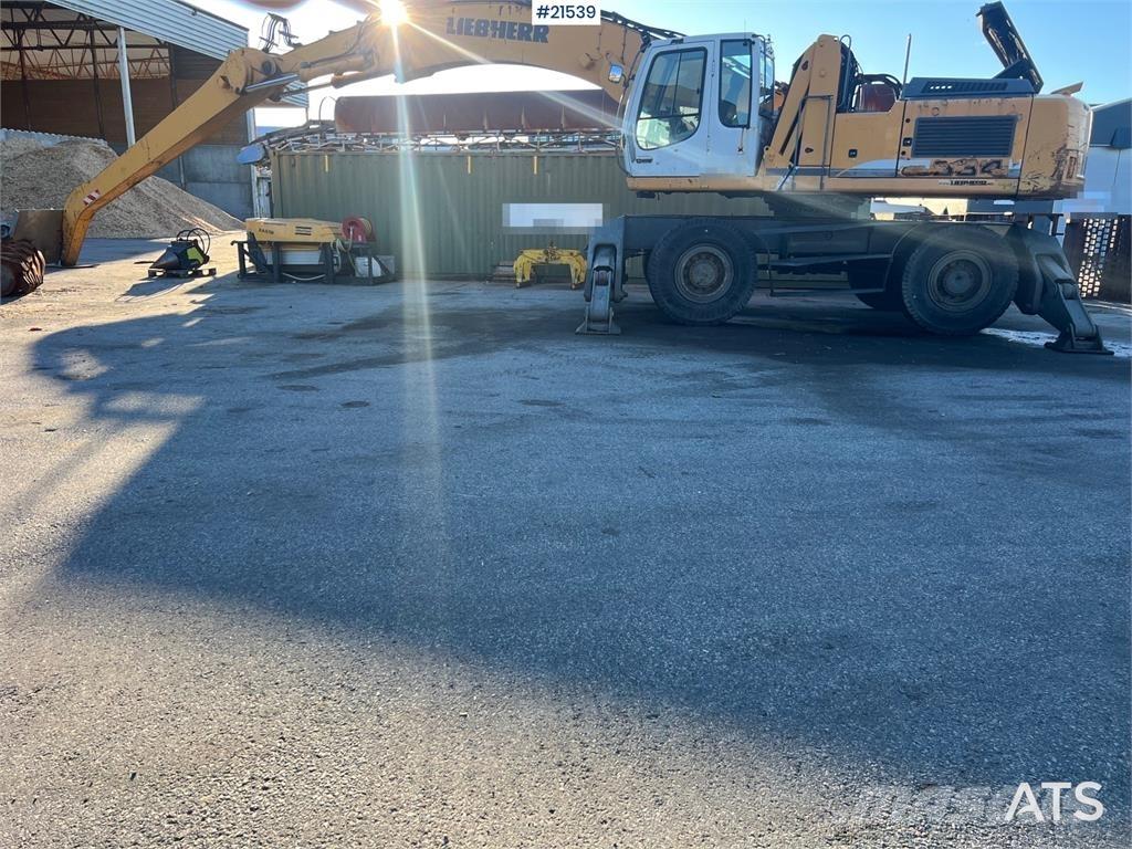 Liebherr A934C حفارات بعجل