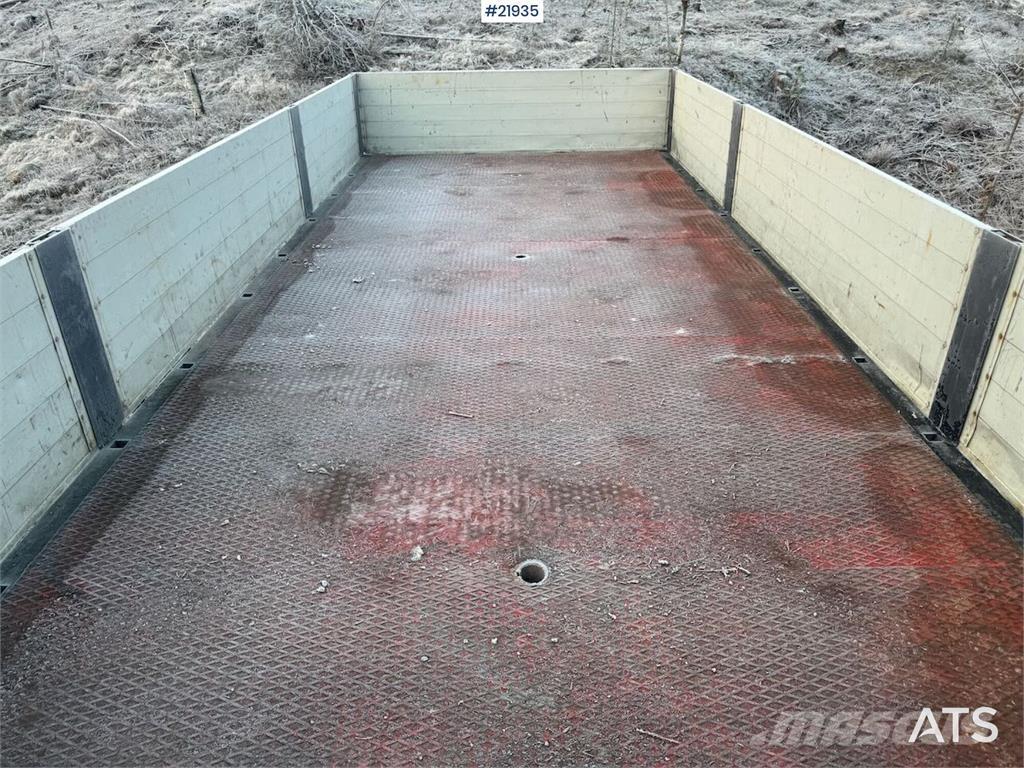 Maur 1-Axle Trailer مقطوروات مسطحة/مفصلية الجوانب