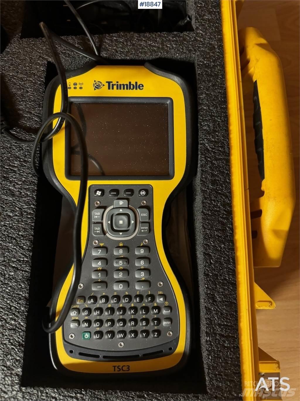 Trimble GPS m/ radio. أخرى