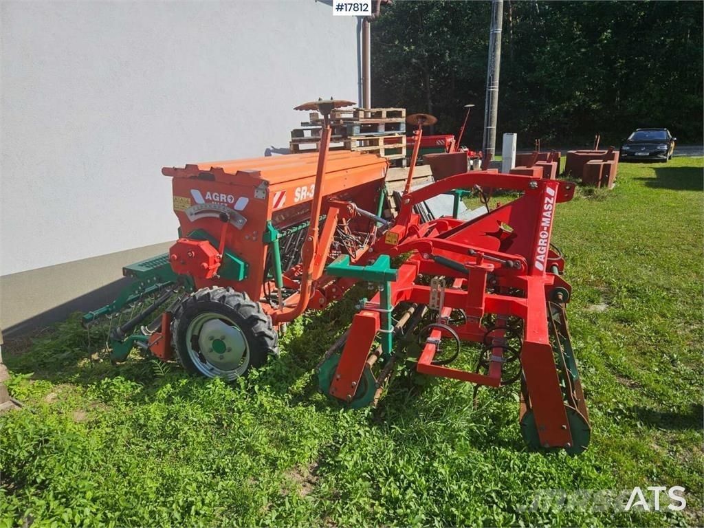 Agromasz SR 300 مثاقيب