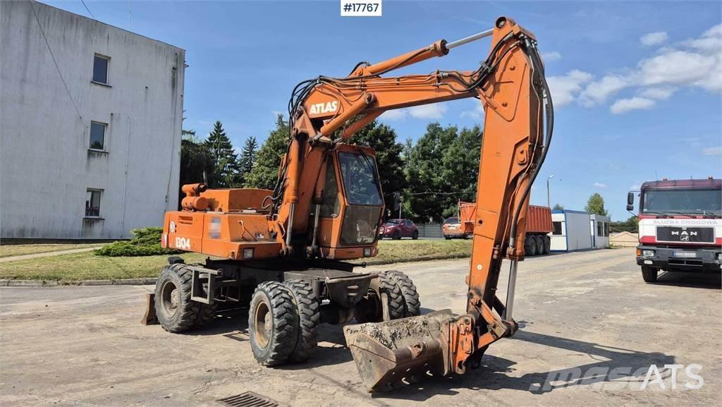 Atlas 1304 حفارات بعجل