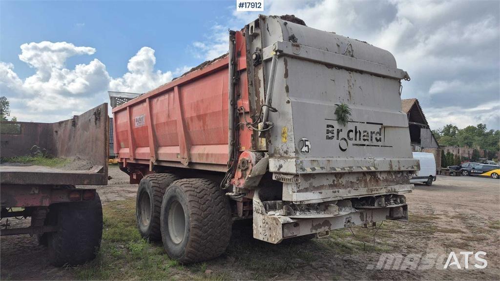 Brochard EV2200-OBS معدات توزيع السماد العضوي