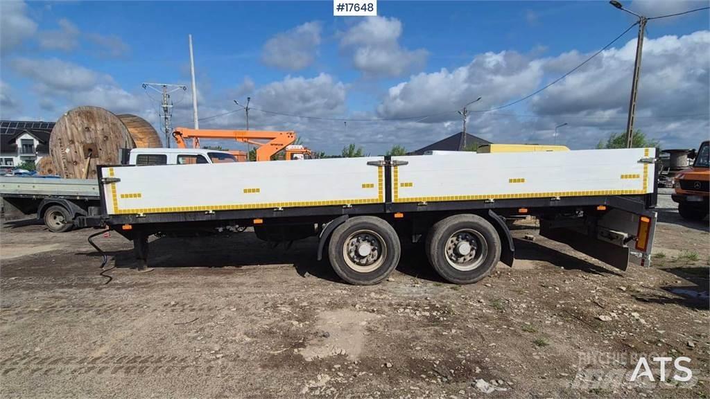 Bunge FG-TG 180 مقطوروات مسطحة/مفصلية الجوانب
