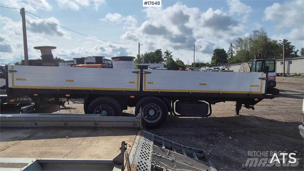 Bunge FG-TG 180 مقطوروات مسطحة/مفصلية الجوانب