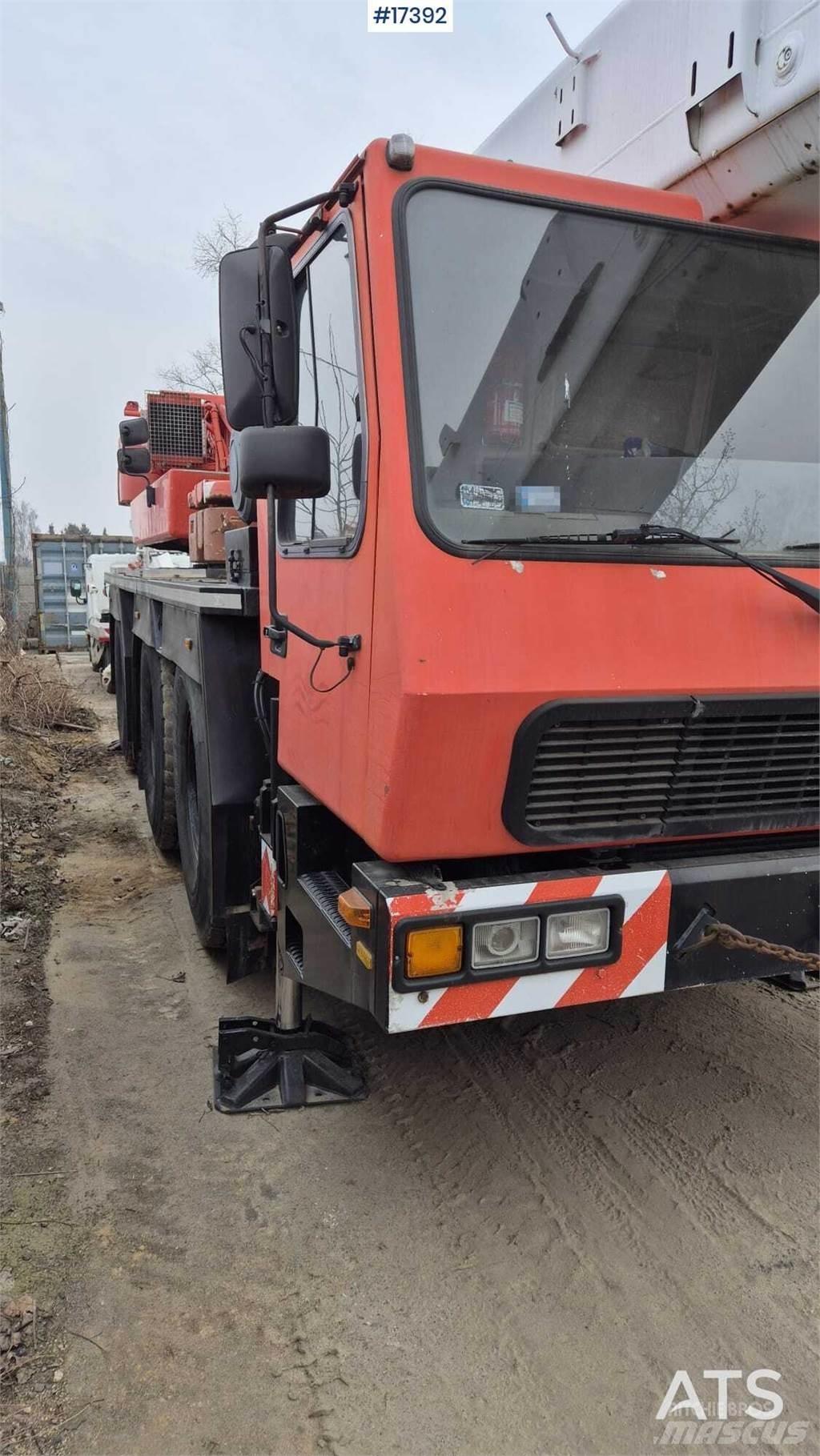 Grove GMK-3050 رافعات صالحة لكل أنواع الطرق