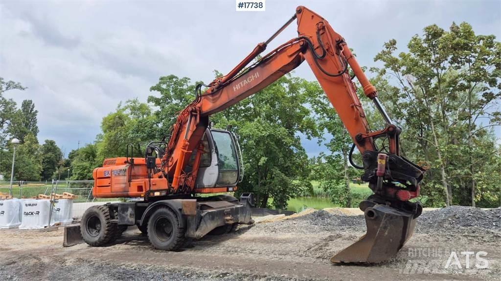 Hitachi EX 165W حفارات بعجل
