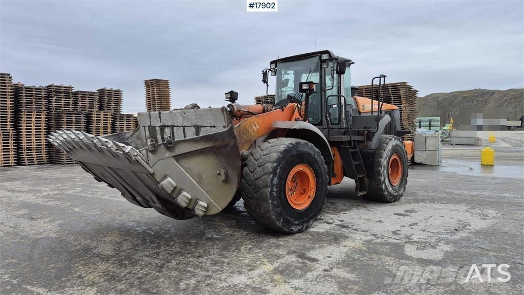 Hitachi ZW 310 لوادر بعجل
