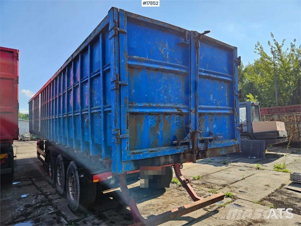 Invepe SR 8 نصف مقطورات قلابة
