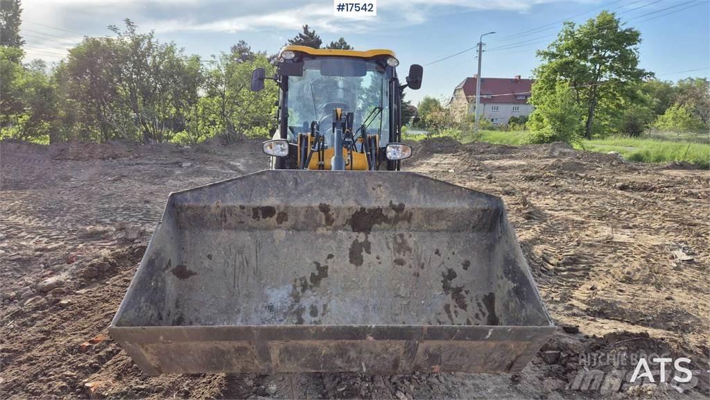 JCB 407 T4 لوادر بعجل