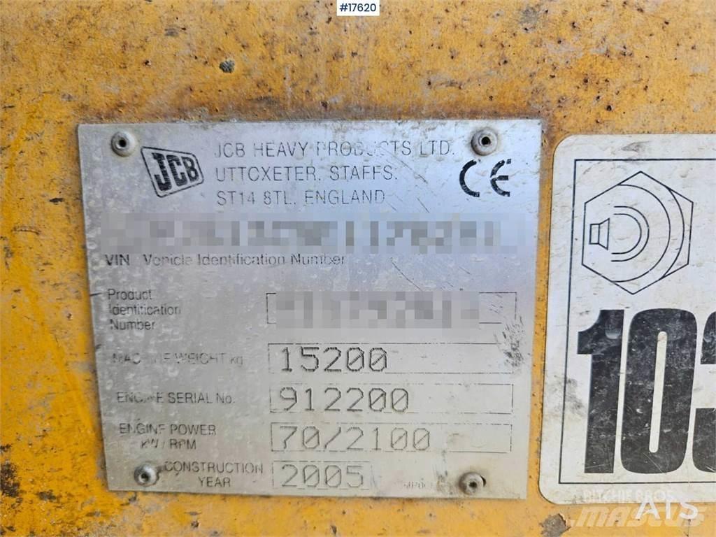 JCB JS 130 حفارات زحافة