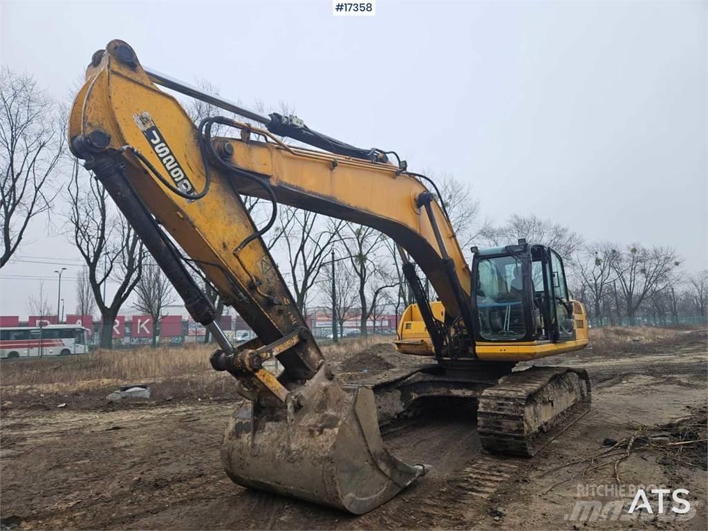 JCB JS 290NLC حفارات زحافة