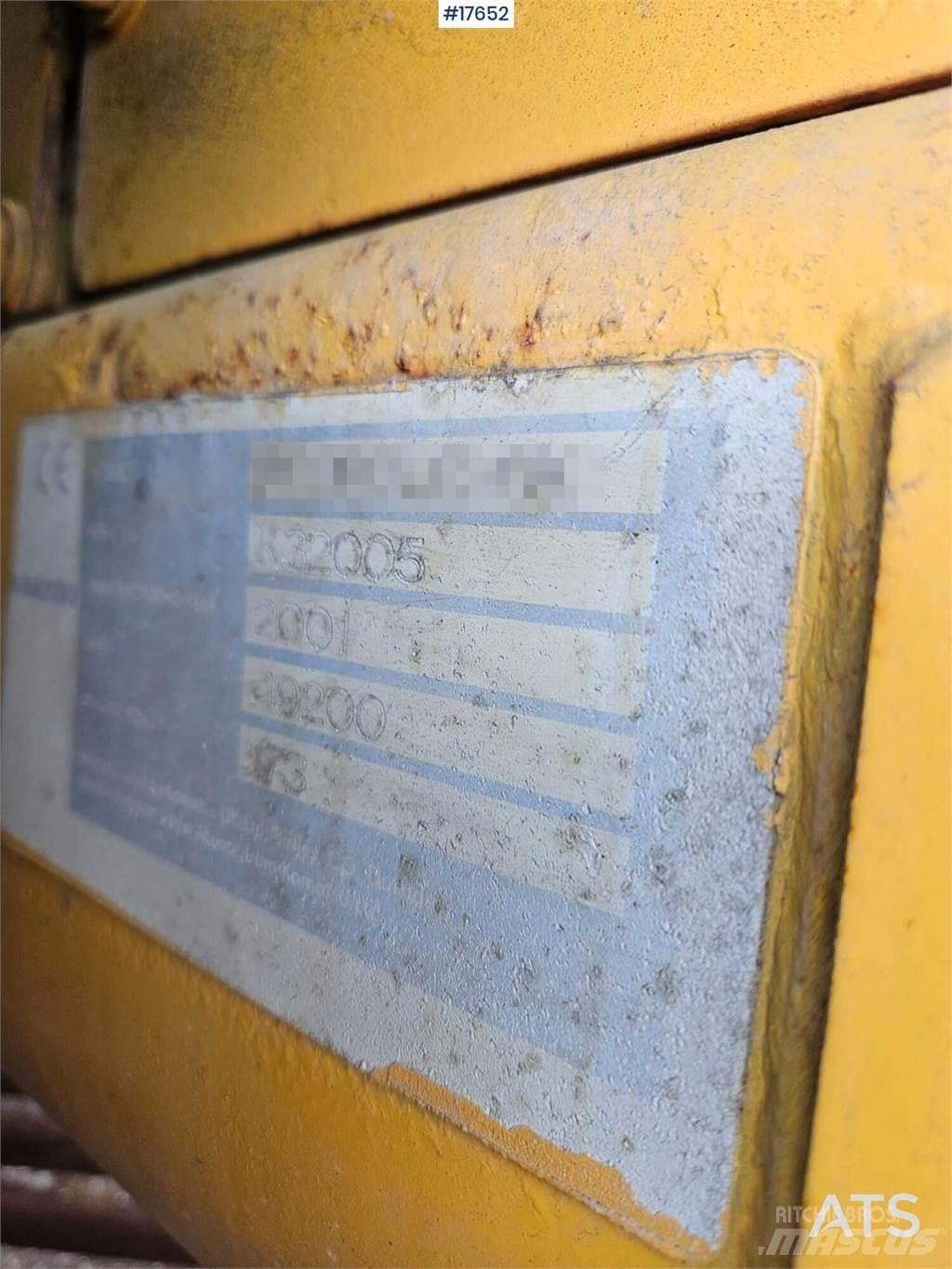 Komatsu 380 حفارات زحافة