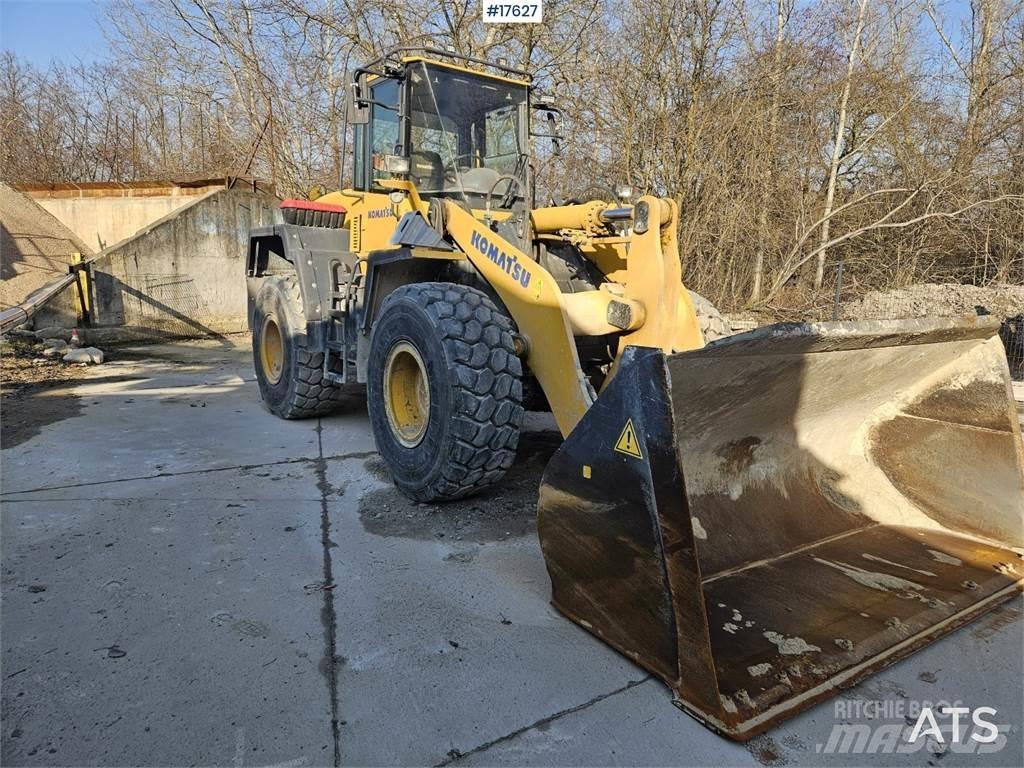Komatsu WA 320-5 لوادر بعجل