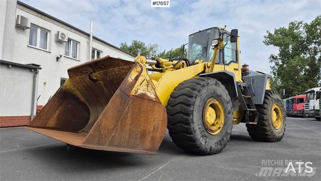 Komatsu WA420-3H لوادر بعجل