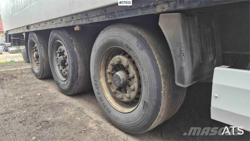 Krone SD نصف مقطورات بباب جانبي
