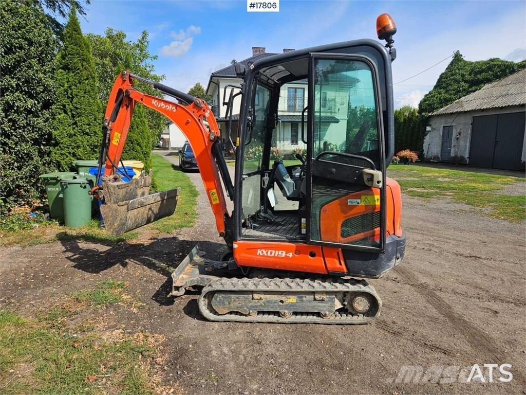 Kubota KX019-4 حفارات صغيرة أقل من 7 طن (حفارات صغيرة)