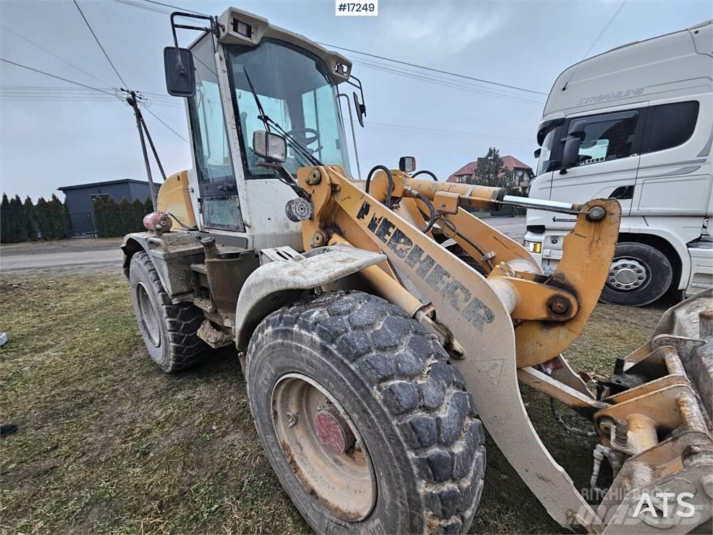 Liebherr L514 لوادر بعجل