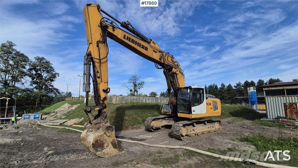 Liebherr R 936 NLC حفارات زحافة