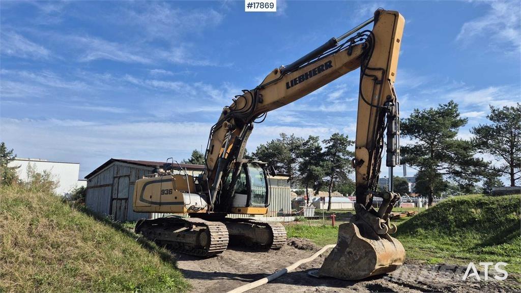 Liebherr R 936 NLC حفارات زحافة