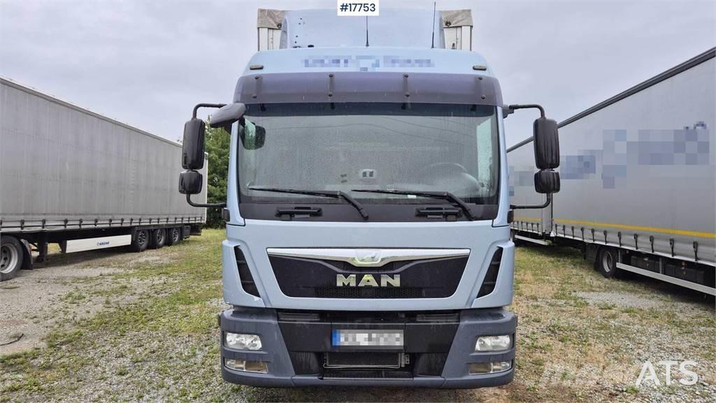 MAN TGL 8.250 شاحنات ذات هيكل صندوقي