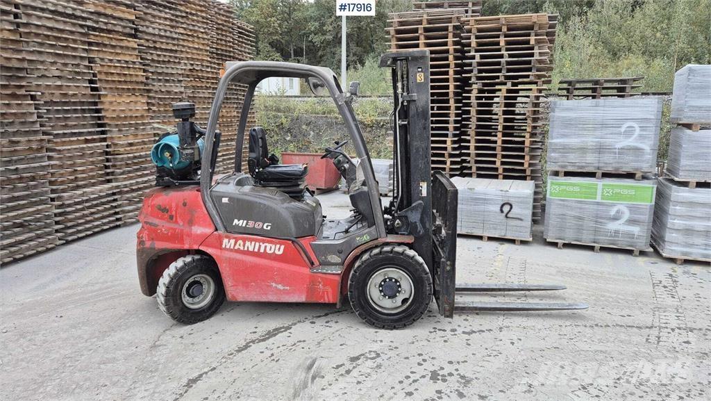 Manitou MI 30 G شاحنات ذات رافعات شوكية - أخرى