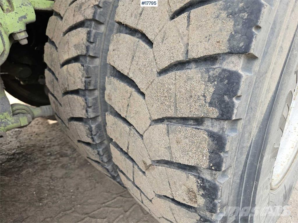 Scania P 340 شاحنات الرافعات