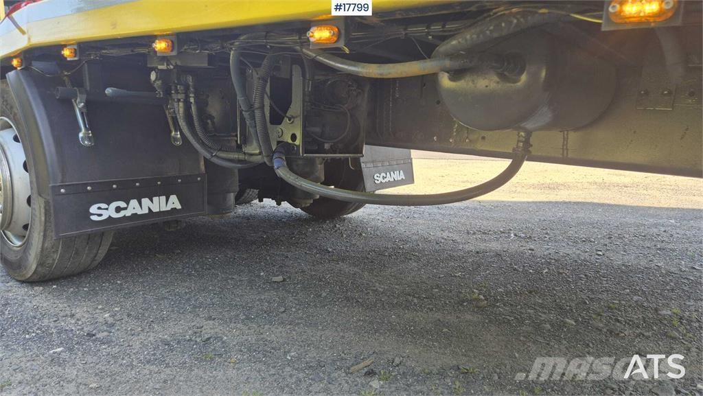 Scania R420 شاحنات مسطحة / أوناش