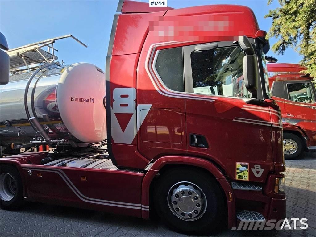 Scania R530 V8 وحدات الجر