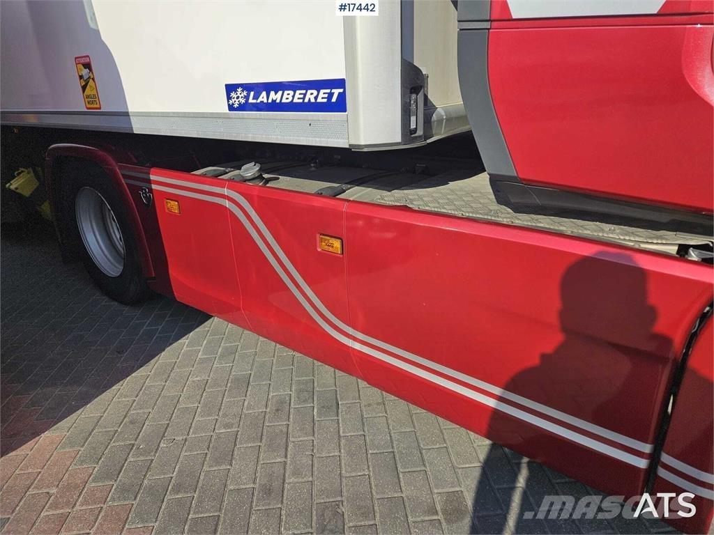 Scania R530 V8 وحدات الجر