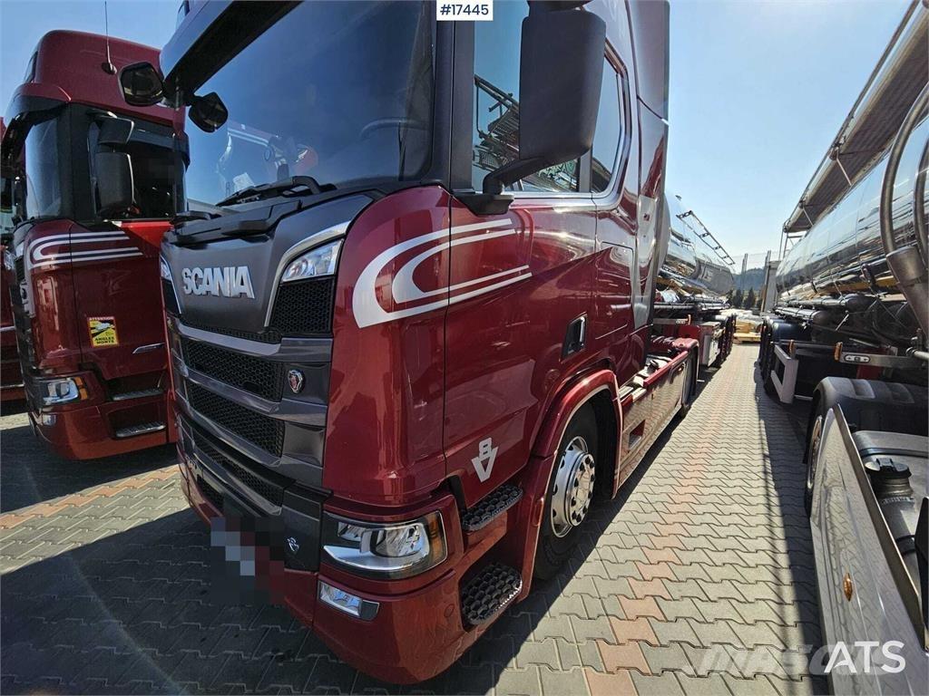 Scania R530 V8 وحدات الجر
