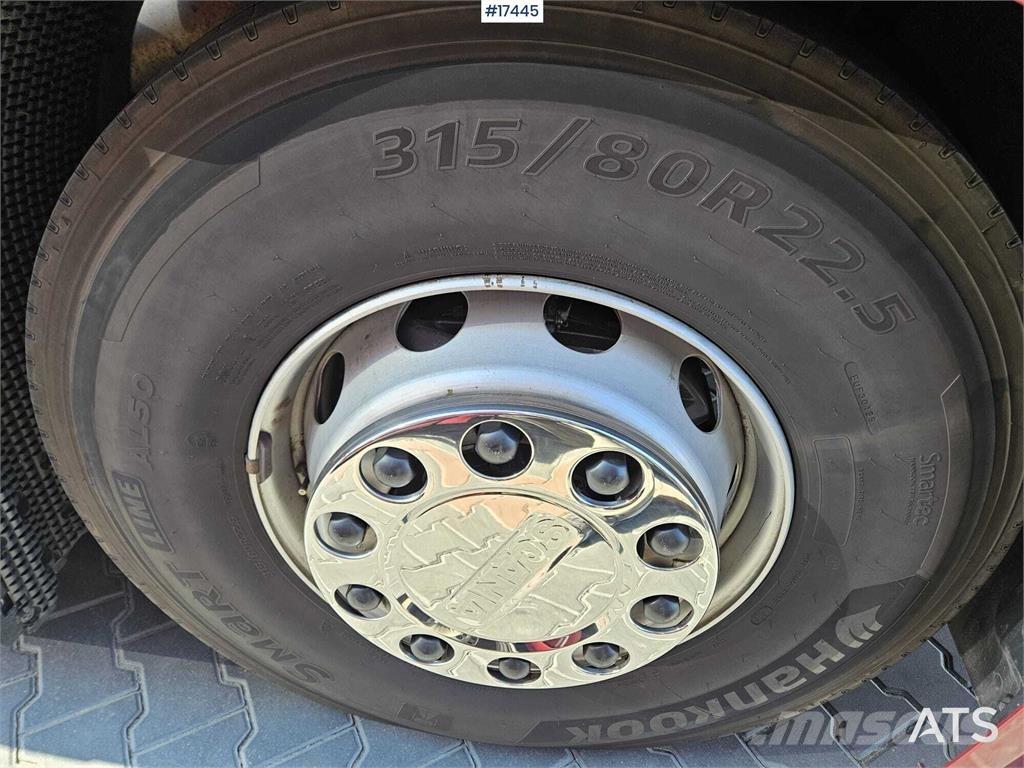 Scania R530 V8 وحدات الجر