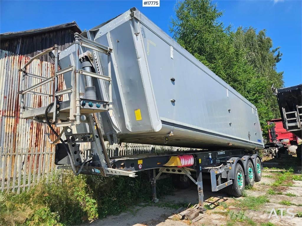 Schmitz SKI 24 نصف مقطورات قلابة