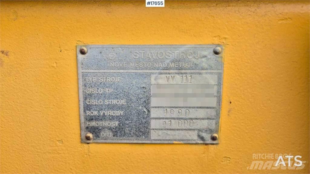 Stavostroj VV 111 مداحل أحادية الأسطوانة