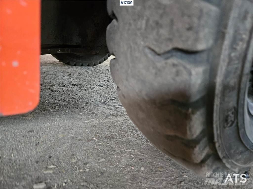 Toyota 02-8FGF15 شاحنات ذات رافعات شوكية - أخرى
