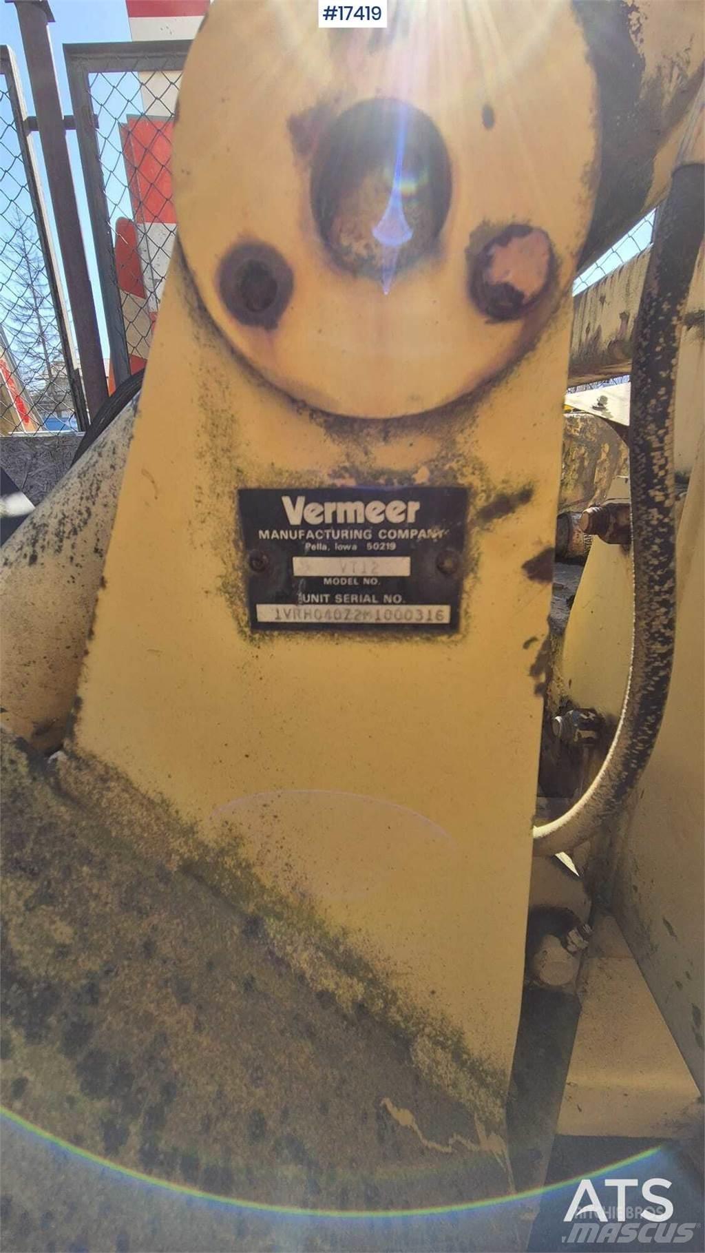 Vermeer V 450 حفارات بعجل