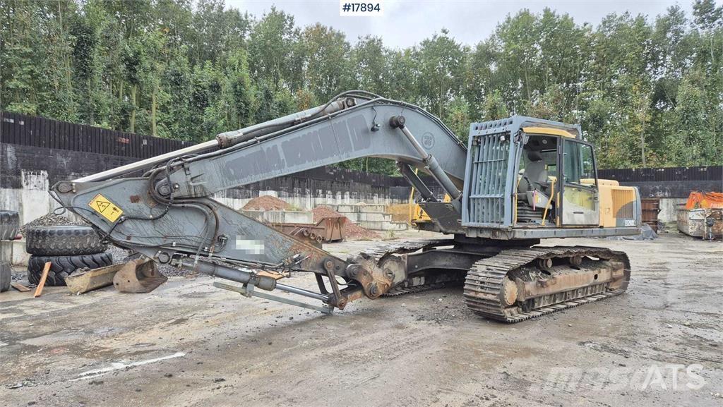 Volvo EC 290 CL حفارات زحافة
