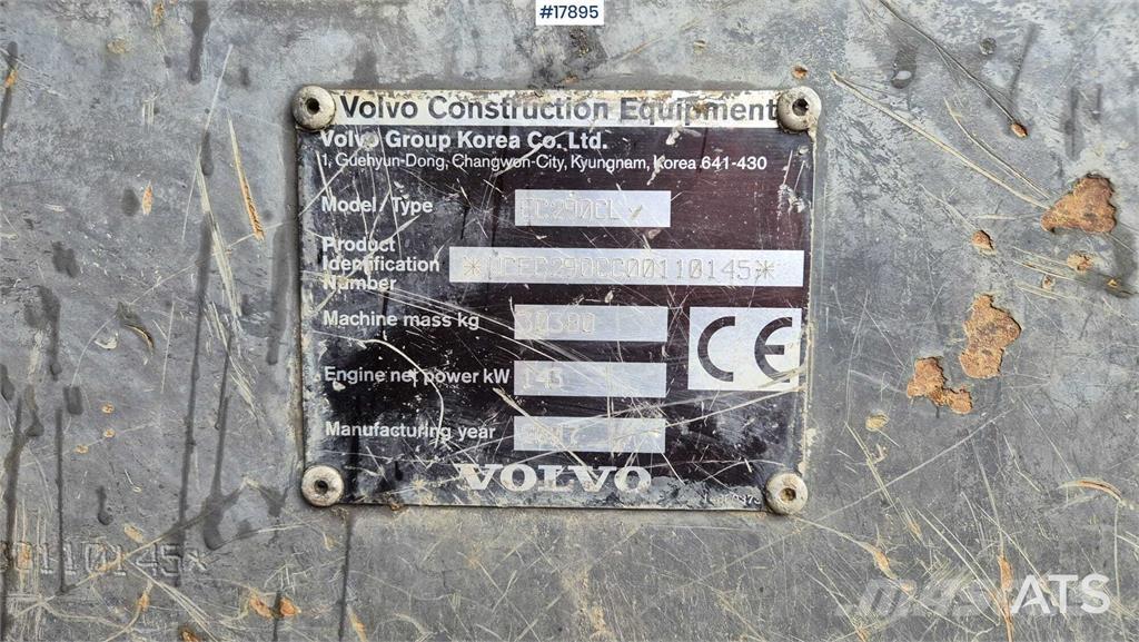 Volvo EC 290 CL حفارات زحافة