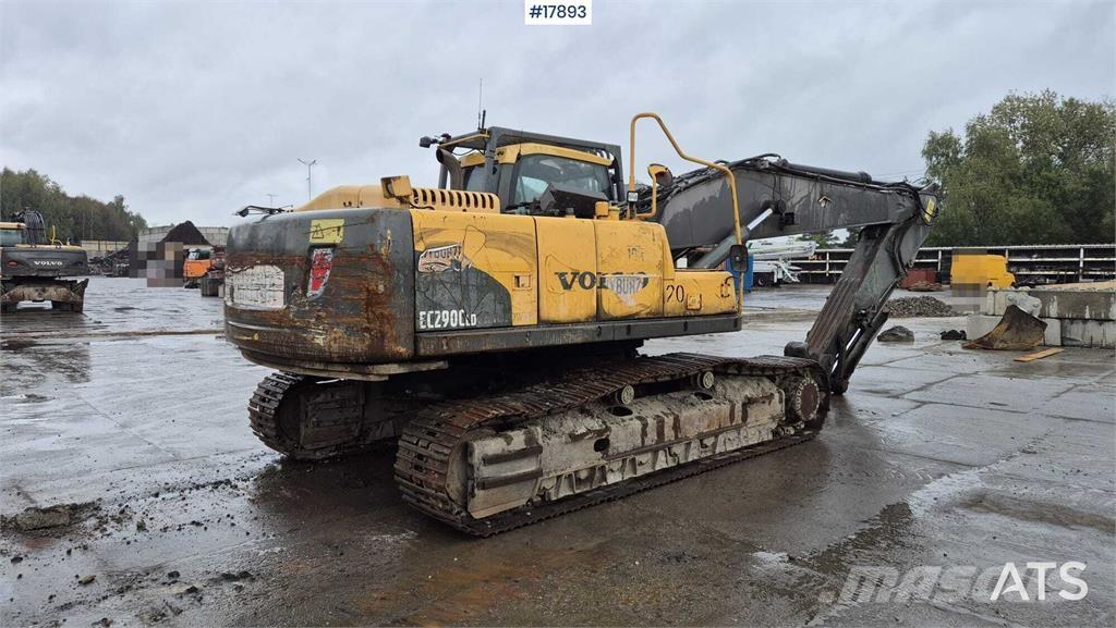 Volvo EC 290 CLD حفارات زحافة