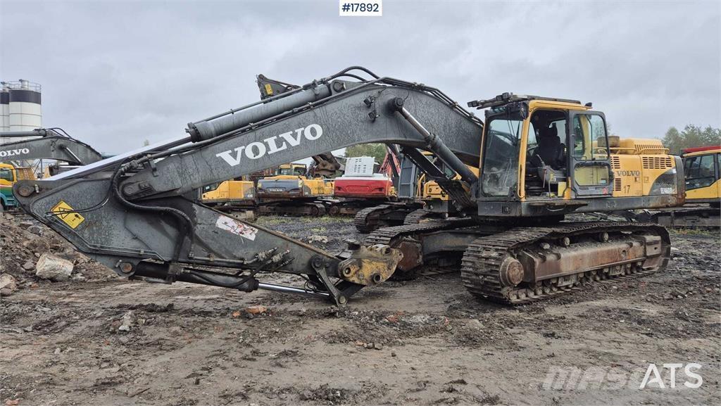 Volvo EC 460 BLC حفارات زحافة