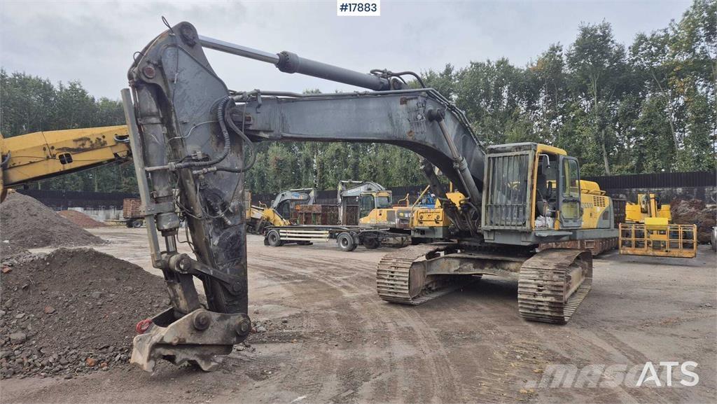 Volvo EC460BLC حفارات زحافة