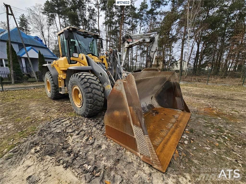 Volvo L120F لوادر بعجل