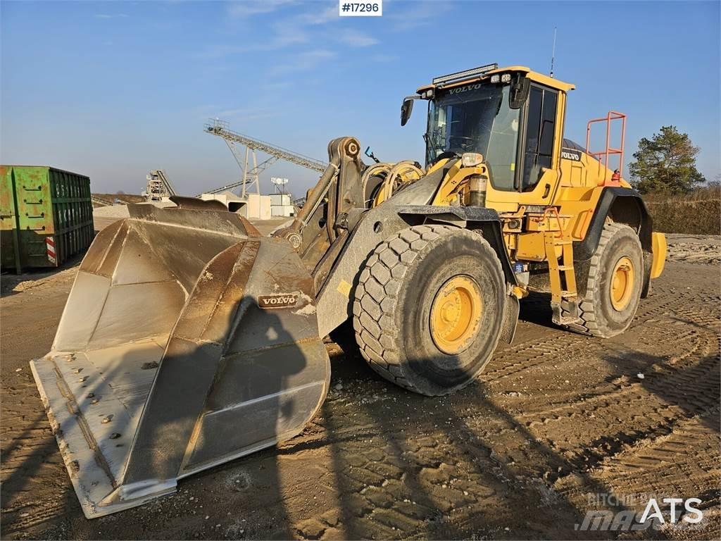 Volvo L180H لوادر بعجل